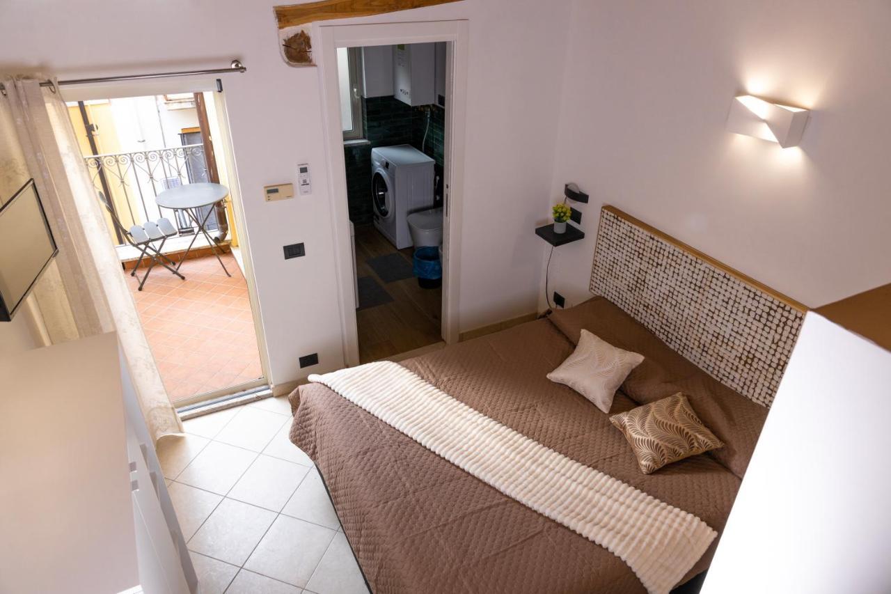 Amuni Taormina Apartment ภายนอก รูปภาพ