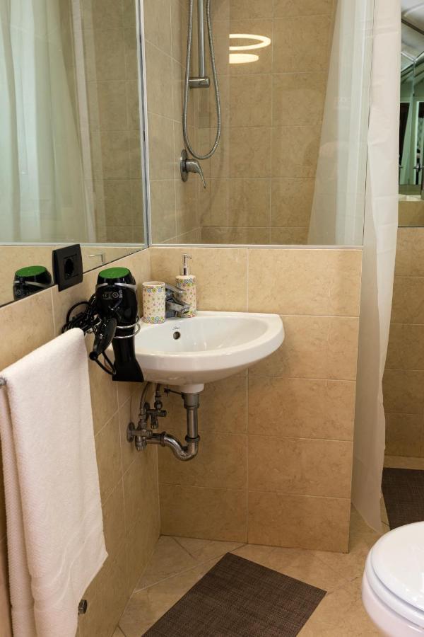 Amuni Taormina Apartment ภายนอก รูปภาพ
