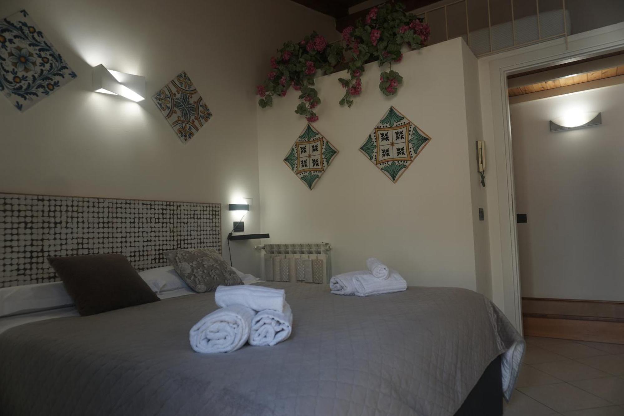 Amuni Taormina Apartment ภายนอก รูปภาพ